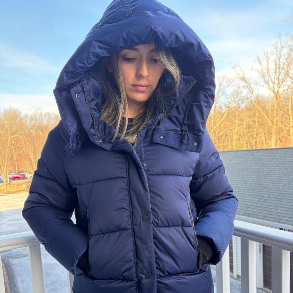Sandova Navy Hooded Puffer Jacket — Size M